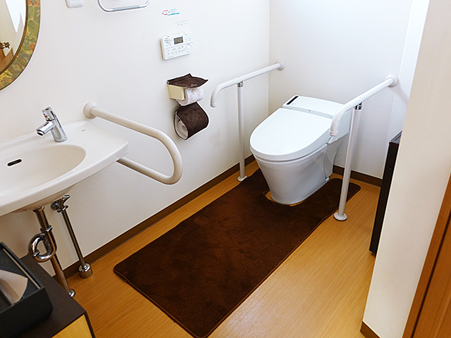 トイレ（バリアフリー）